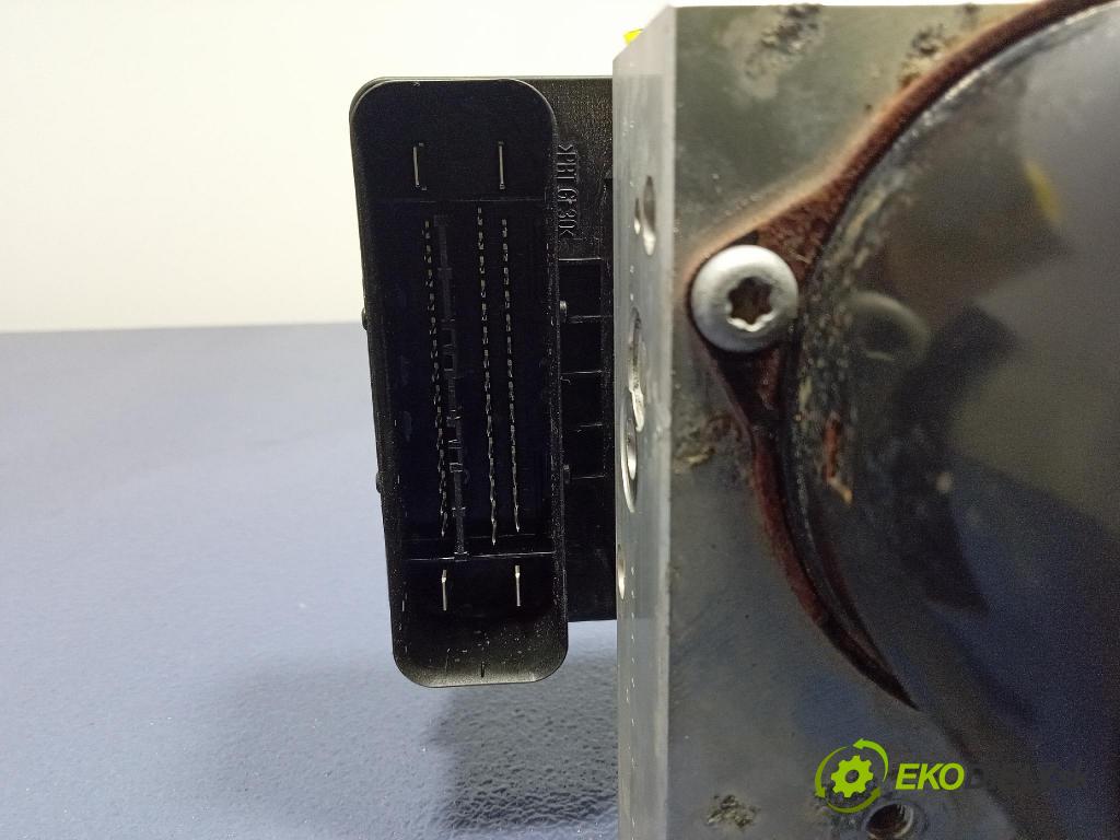 Volvo XC90 2006 čerpadlo ABS x 30714956