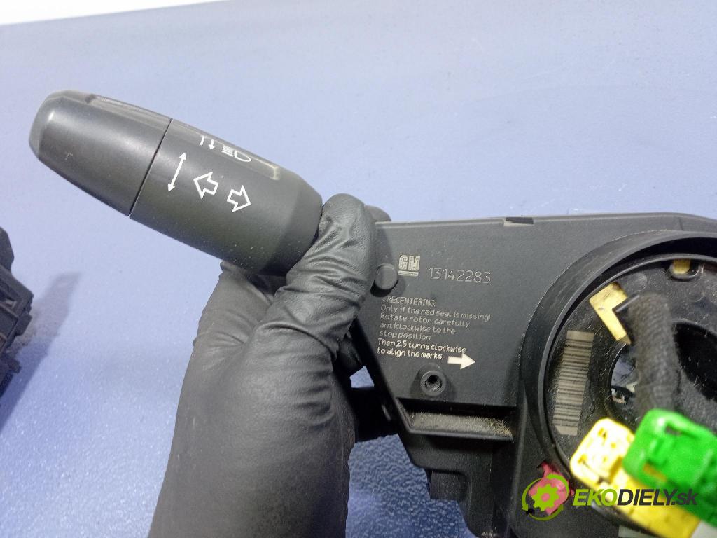 Opel Corsa 2008 riadiaca jednotka Motor: 55557933