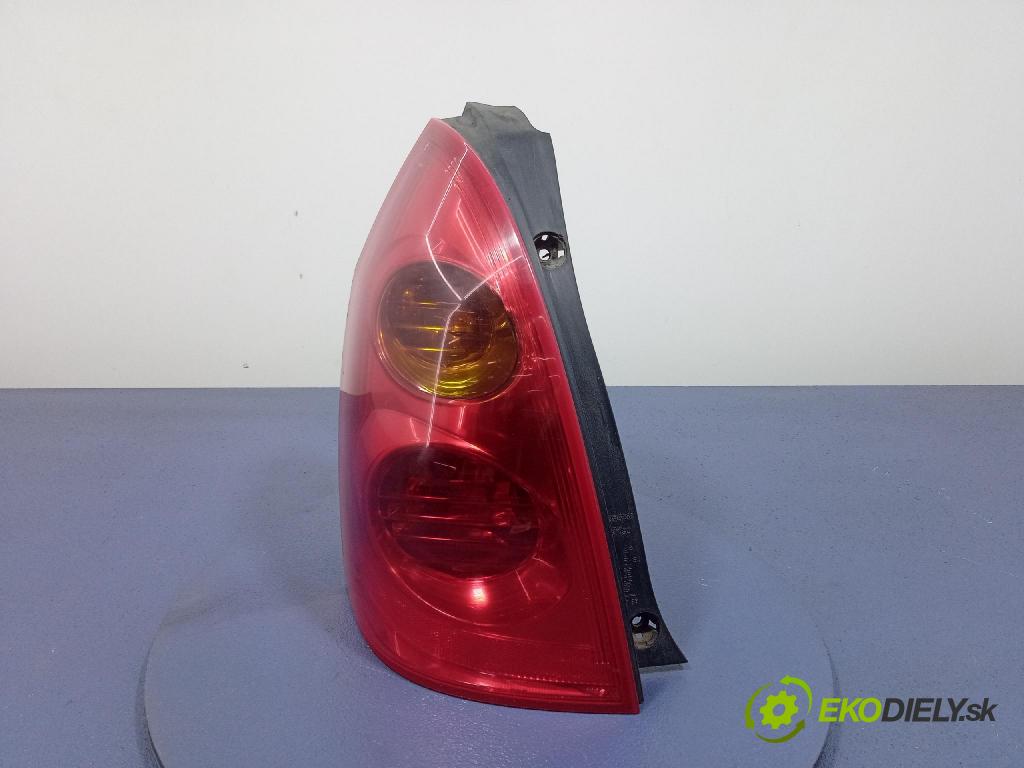 Nissan Primera 2003 svetlo / reflektor zad ľavá Vonkajsia: