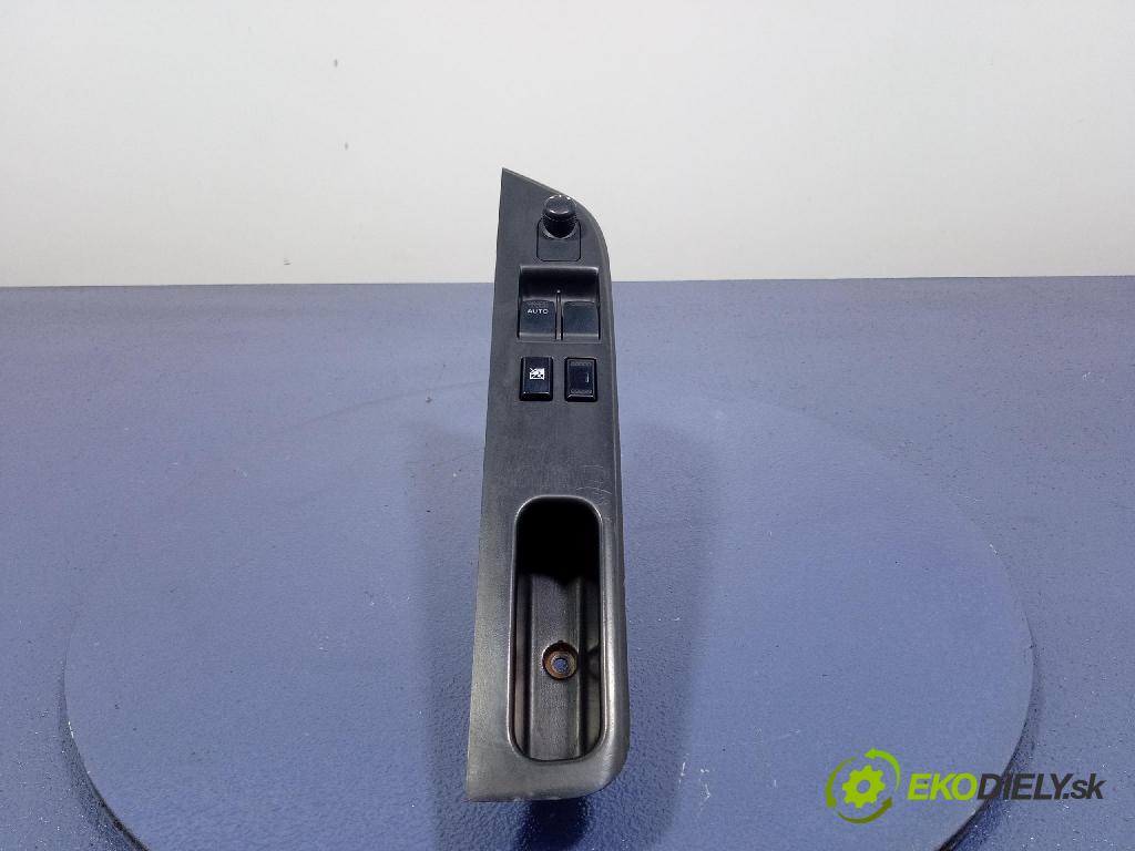 Suzuki Swift 2006 prepínač Okná: 83762-62J11