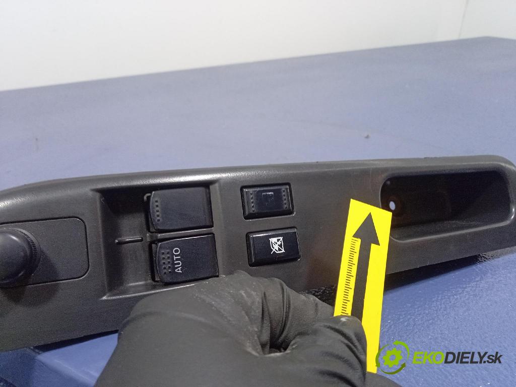 Suzuki Swift 2006 prepínač Okná: 83762-62J11