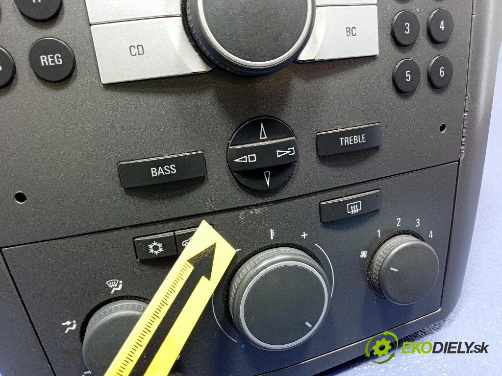 Opel Zafira 2006 Radio I Navigácia: 13188461