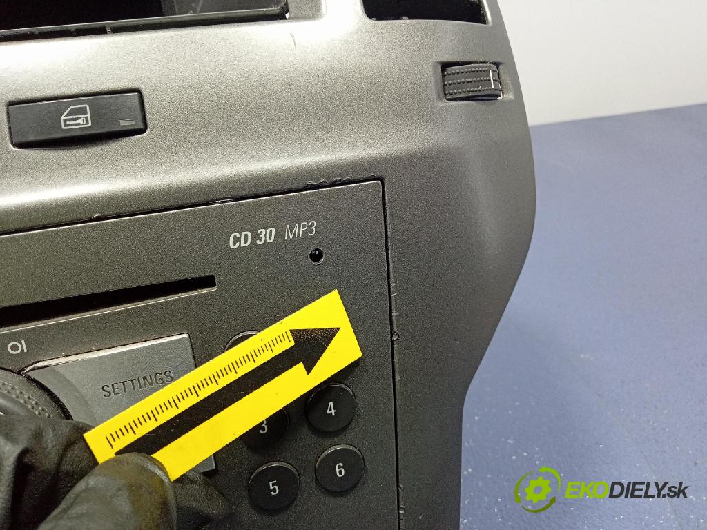 Opel Zafira 2006 Radio I Navigácia: 13188461