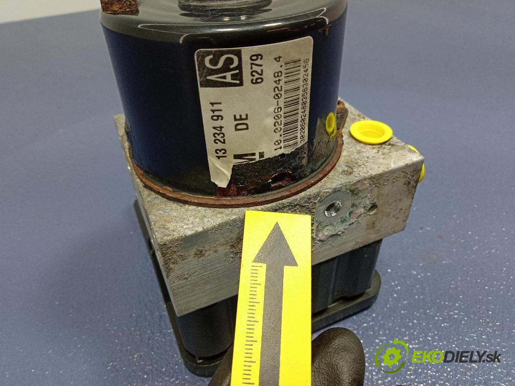 Opel Zafira 2006 čerpadlo ABS x 13234911