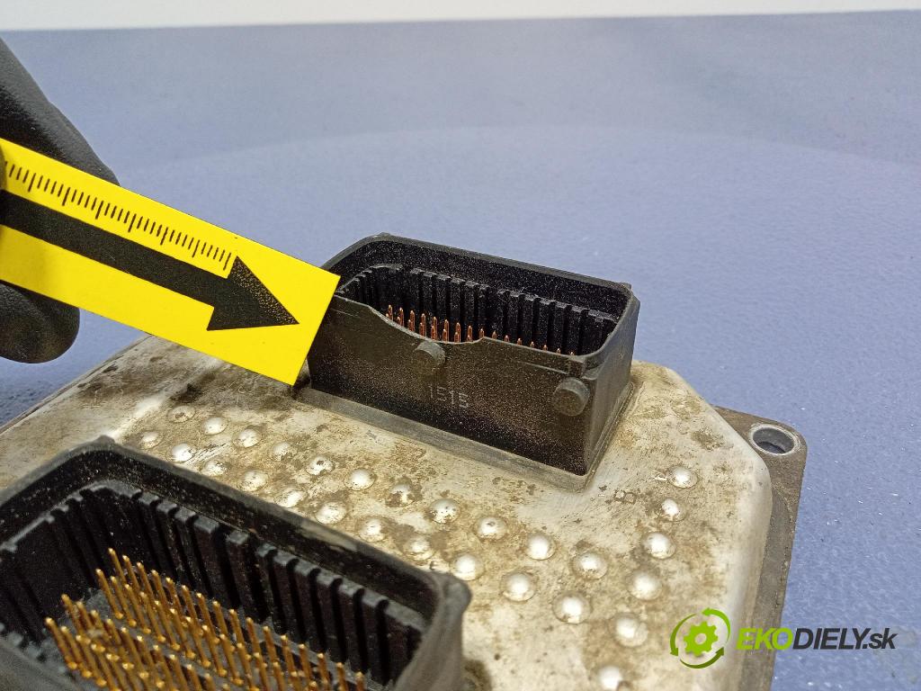 Opel Zafira 2006 riadiaca jednotka Motor: 12992406