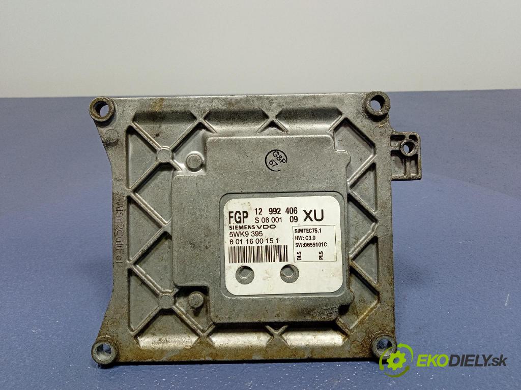 Opel Zafira 2006 riadiaca jednotka Motor: 12992406