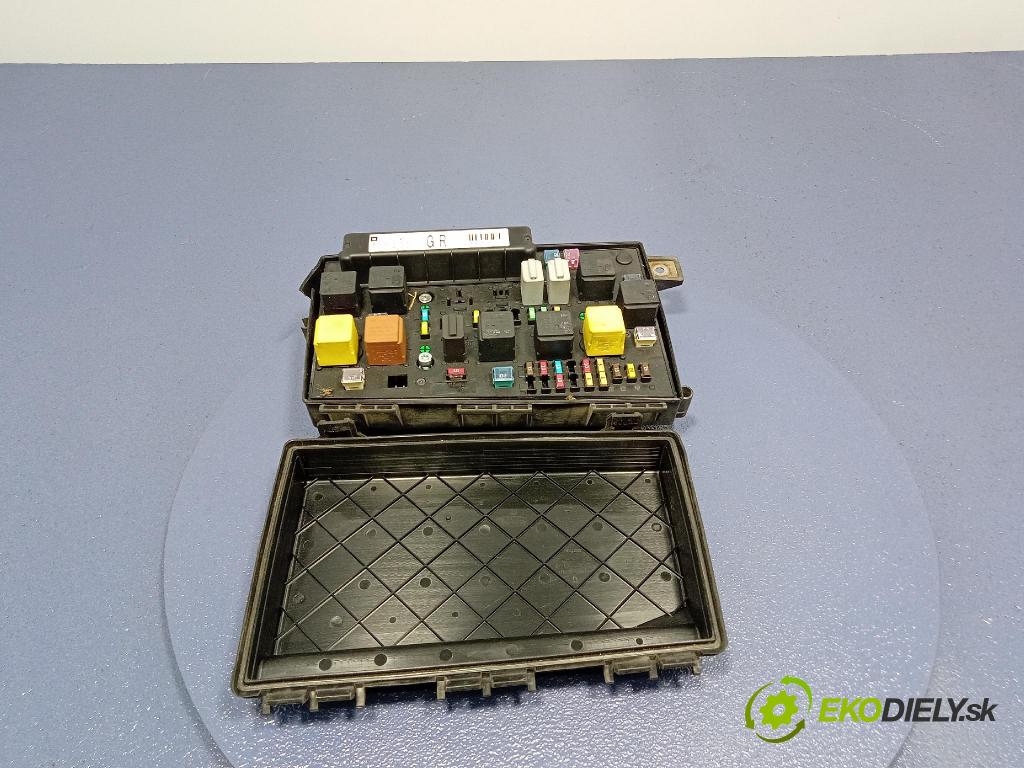 Opel Zafira 2006 riadiaca jednotka Motor: 12992406