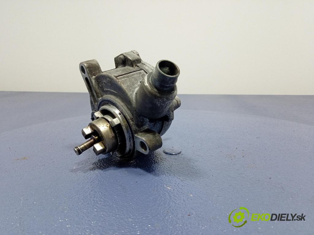 Volvo XC90 2006 čerpadlo vákuová 30731825