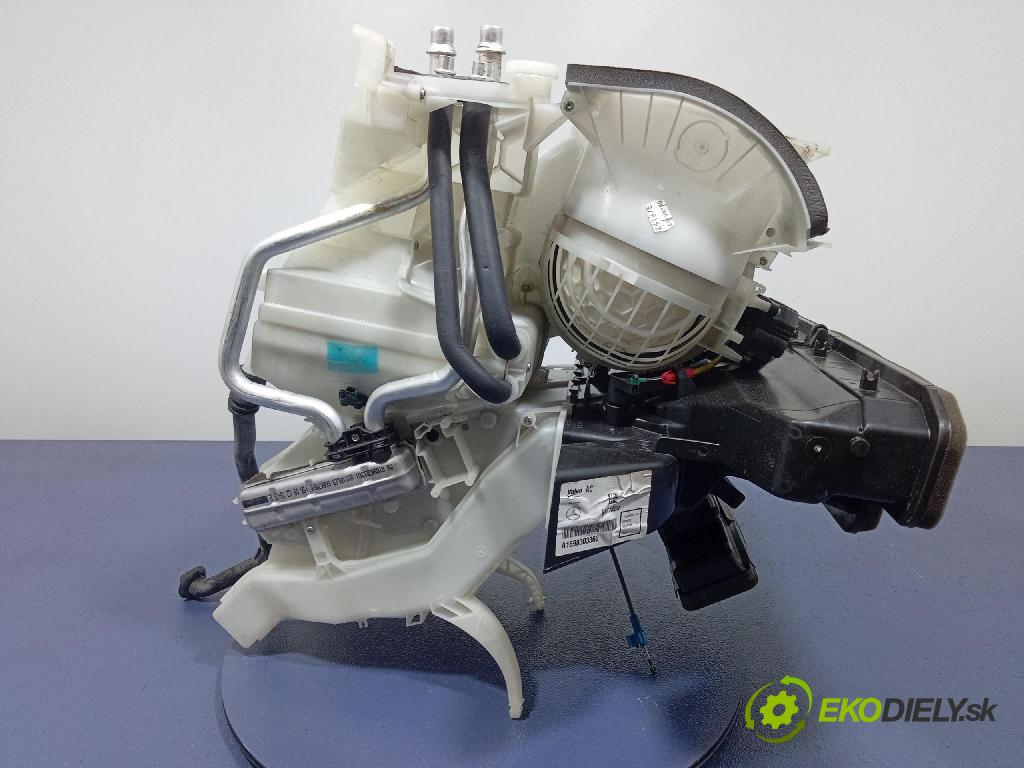 Mercedes B-Klasa 2008 radiator