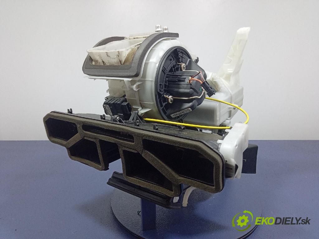 Mercedes B-Klasa 2008 radiator