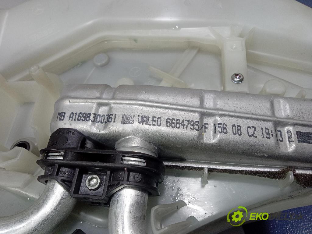 Mercedes B-Klasa 2008 radiator