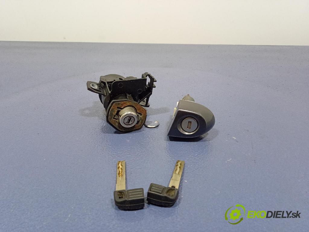 Bmw Seria 3 2006 zámok dvere Predné Vľavo: