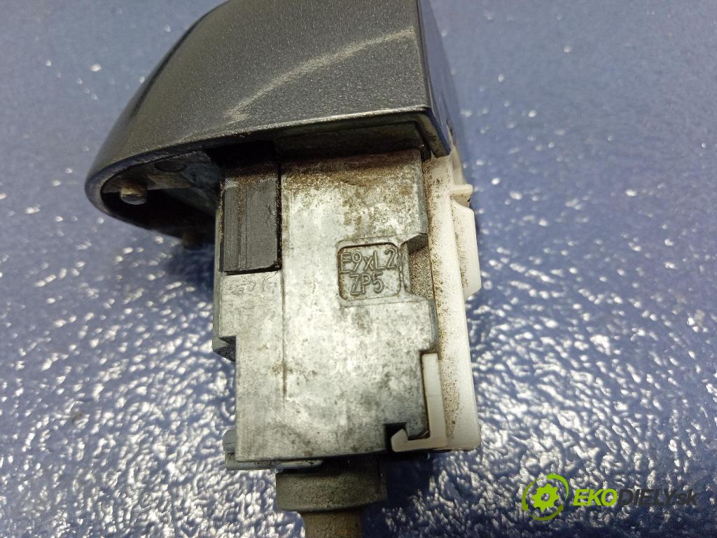 Bmw Seria 3 2006 zámok dvere Predné Vľavo: 