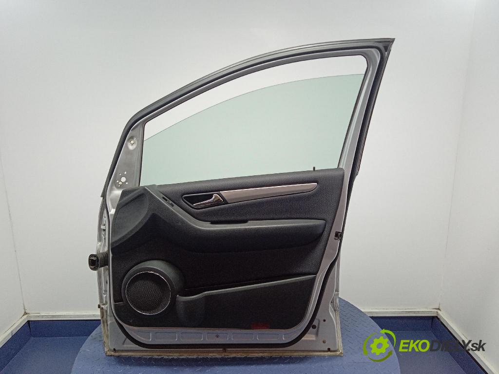 Mercedes B-Klasa 2008 dvere Predné pravé