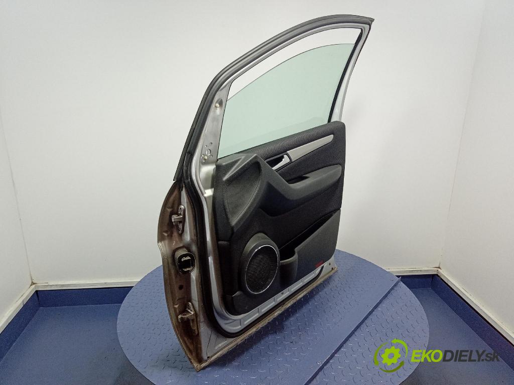 Mercedes B-Klasa 2008 dvere Predné pravé 