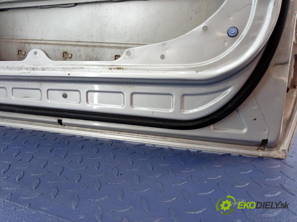Mercedes B-Klasa 2008 dvere Predné Vľavo: 