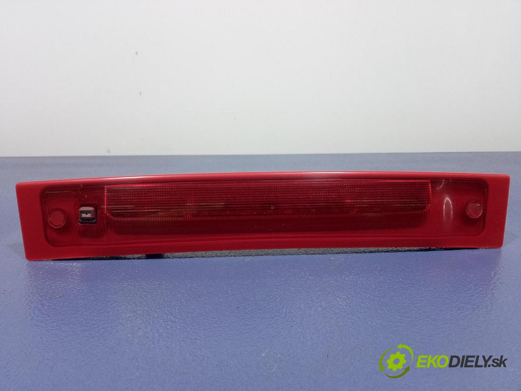 Volvo XC90 2006 Svetlo: Stop: 30764803
