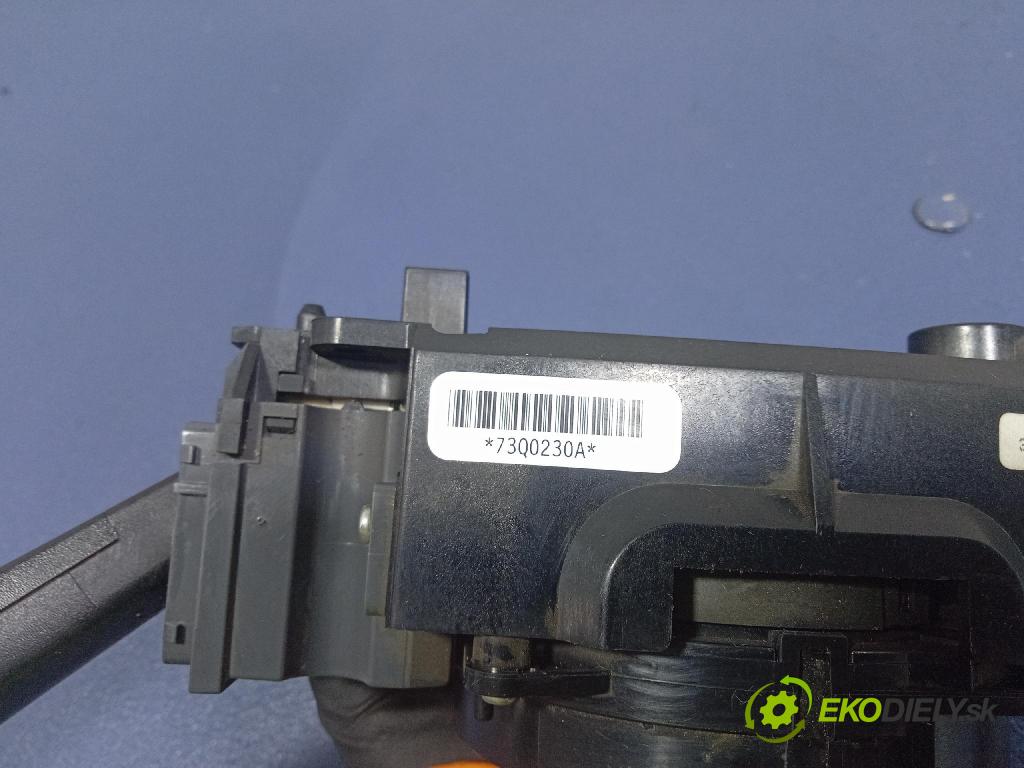 Volvo XC90 2006 prepínač Komplex: 30739259