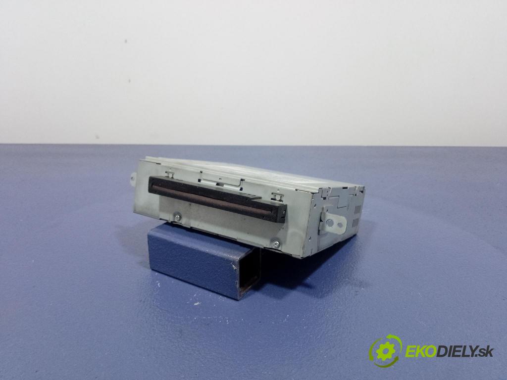 Volvo XC90 2006 Radio I Navigácia: 31210422