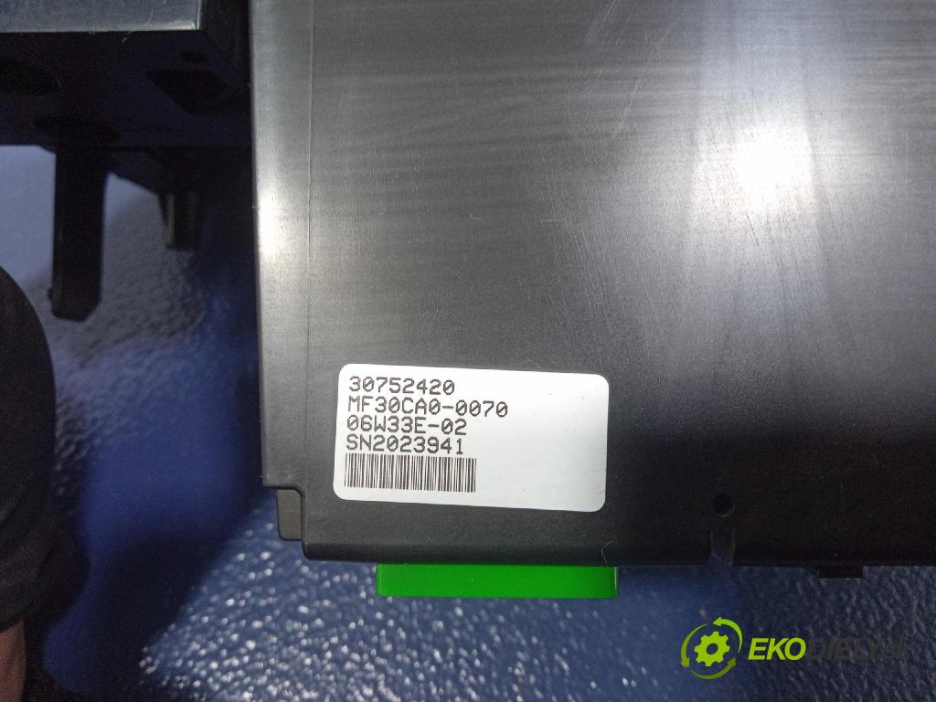 Volvo XC90 2006 Radio I Navigácia: 30797250