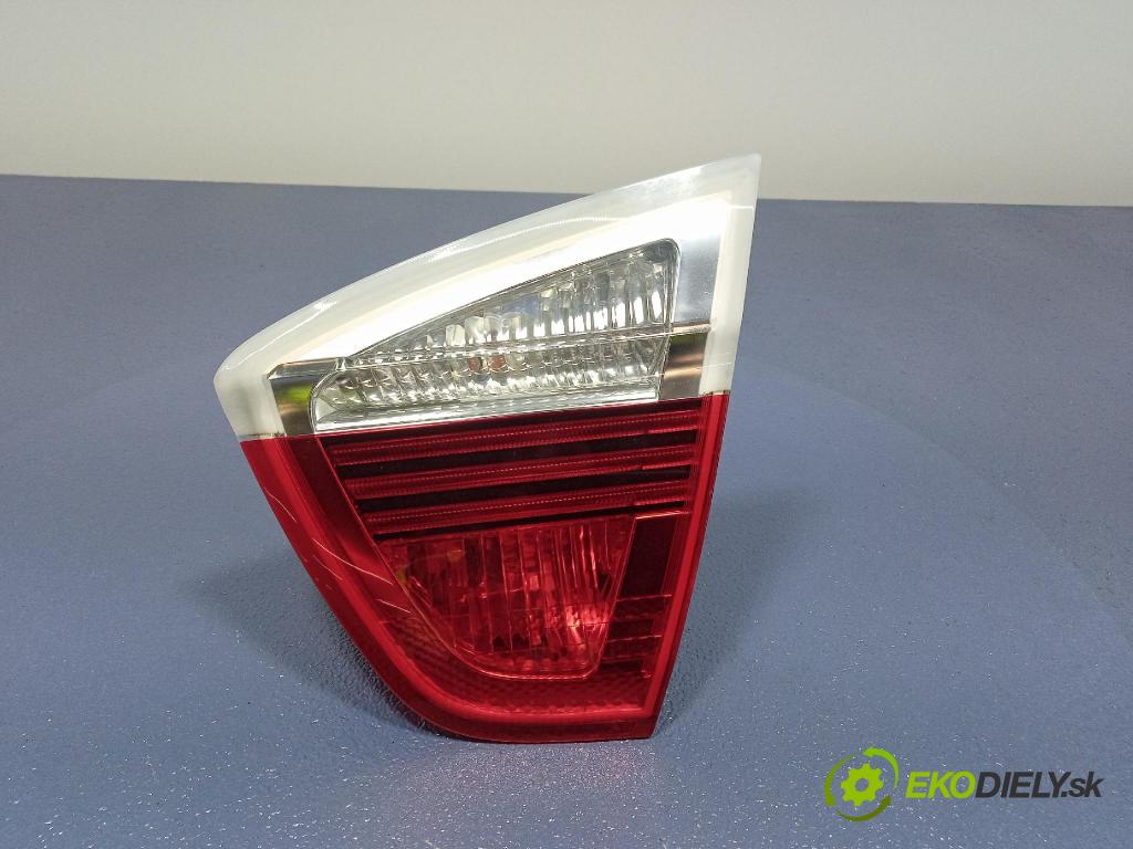 Bmw Seria 3 2006 svetlo / reflektor zad Prava: Vnútri: 6937460