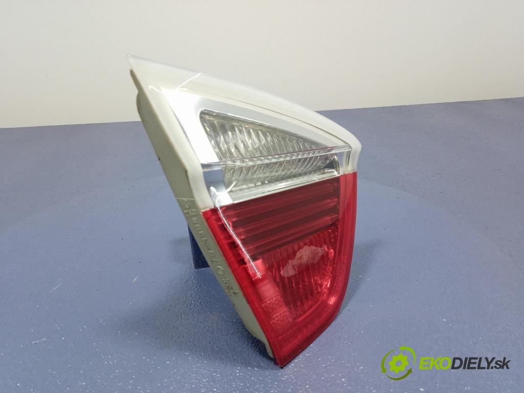 Bmw Seria 3 2006 svetlo / reflektor zad ľavá Vnútri: 6937459