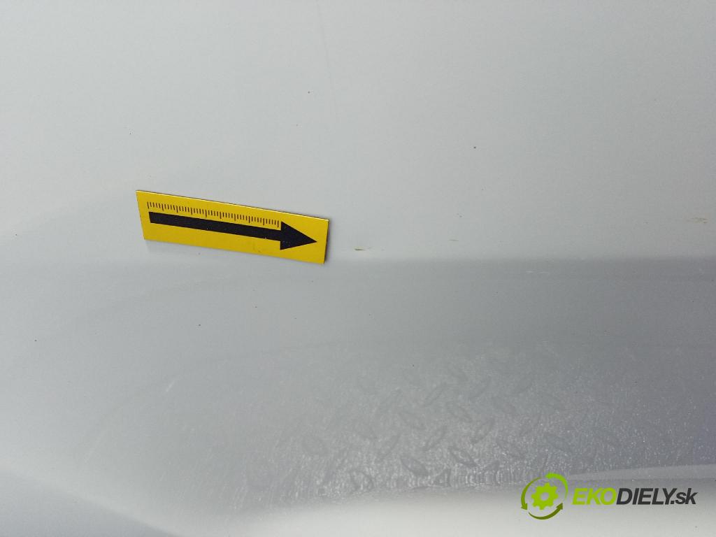 Kia Sportage 2014 dvere zad pravé