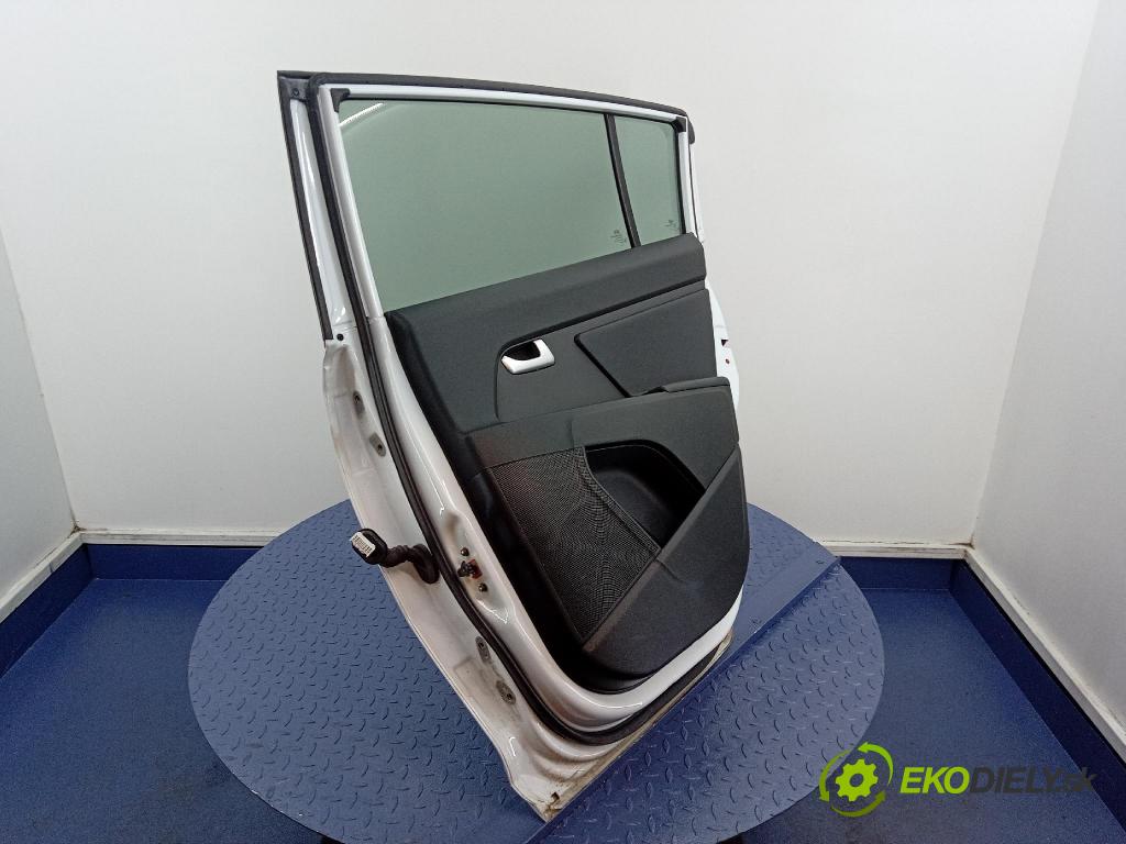 Kia Sportage 2014 dvere zad pravé