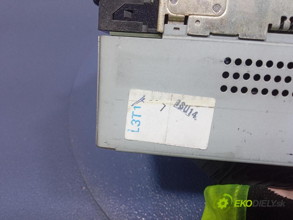 Opel Astra 2005 Radio I Navigácia: 13190856