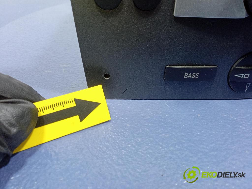 Opel Astra 2005 Radio I Navigácia: 13190856