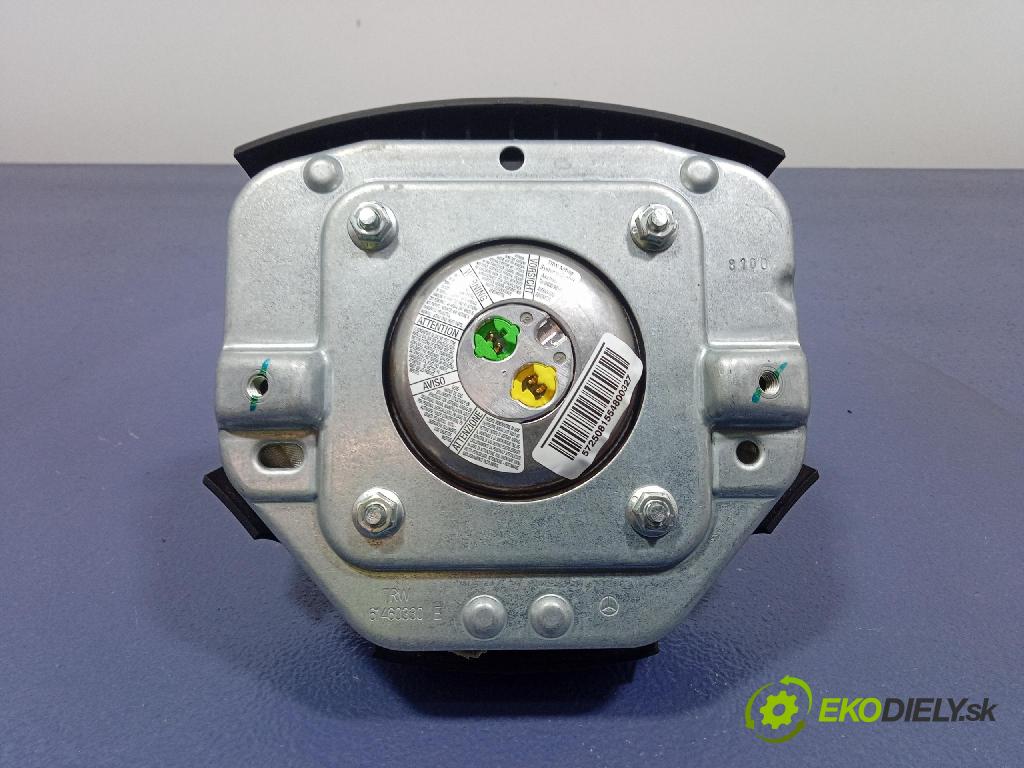 Mercedes B-Klasa 2008 kokpit,přistrojova deska