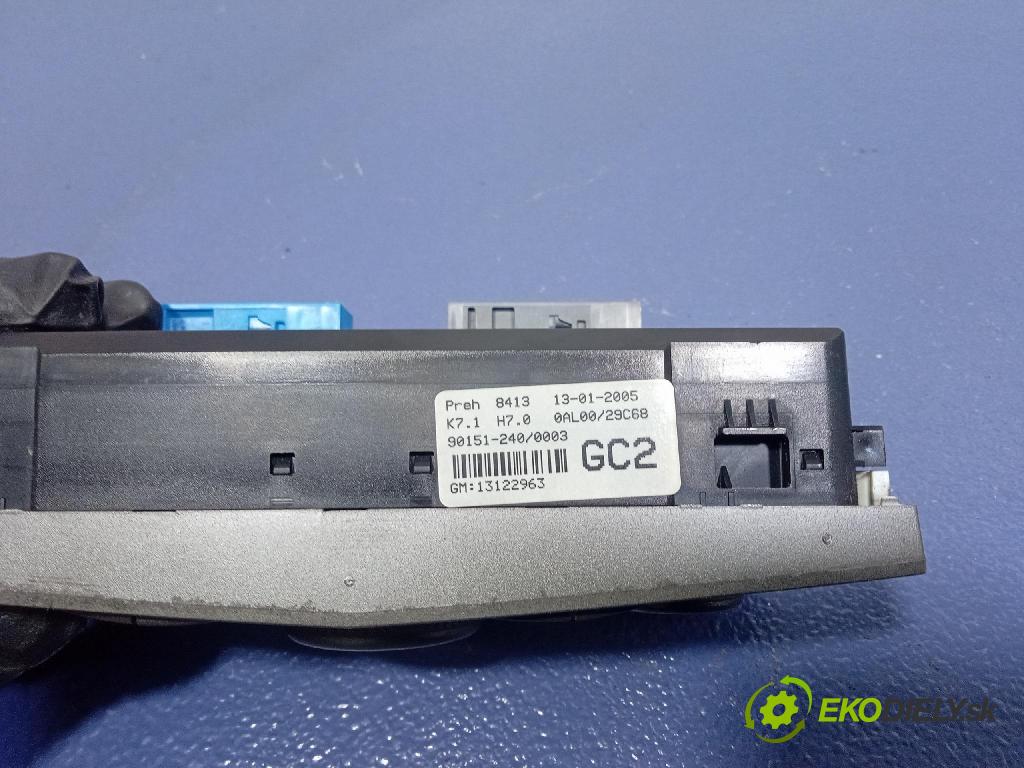Opel Astra 2005 prepínač Klimatizácia: Prúd vzduchu: 13122963