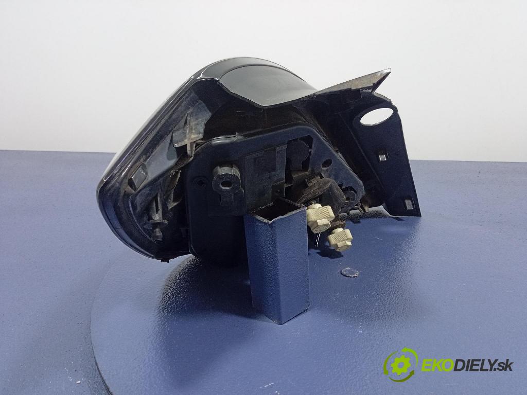 Opel Astra 2005 svetlo / reflektor zad Prava: Vonkajsia: 24451837
