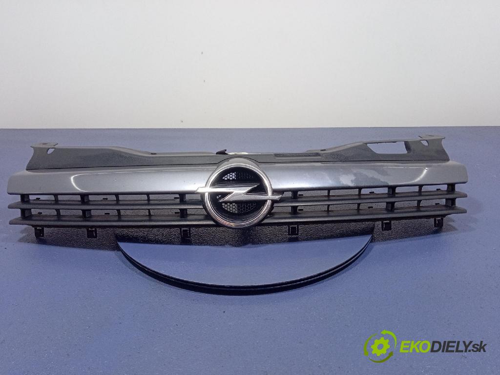 Opel Astra 2005 miežka / Gril: 13108463