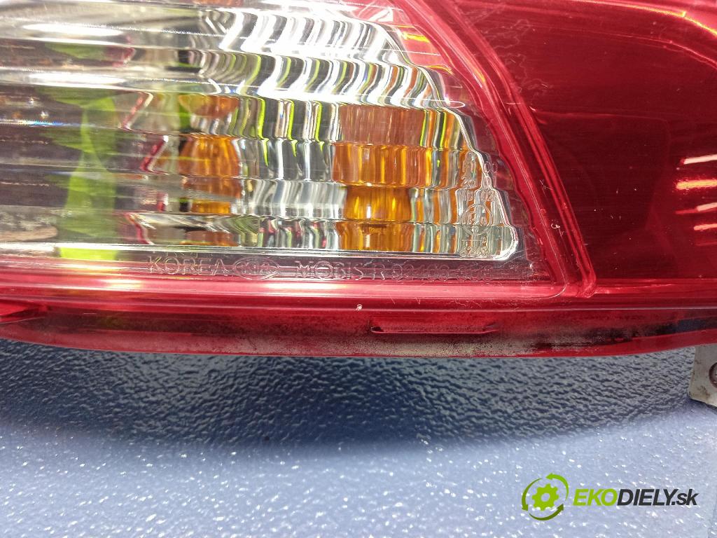 Kia Sportage 2014 svetlo / reflektor zad Prava: Vnútri: R92405-3U3