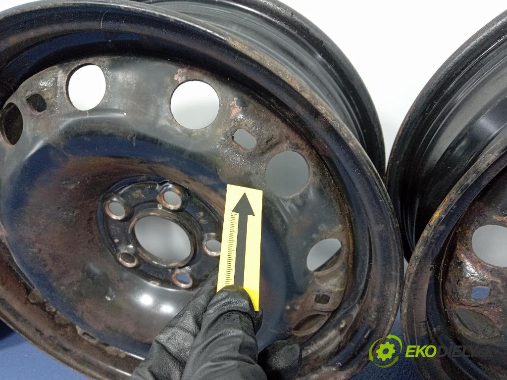 Seat Ibiza 2015 Ráfiky: Oceľ: