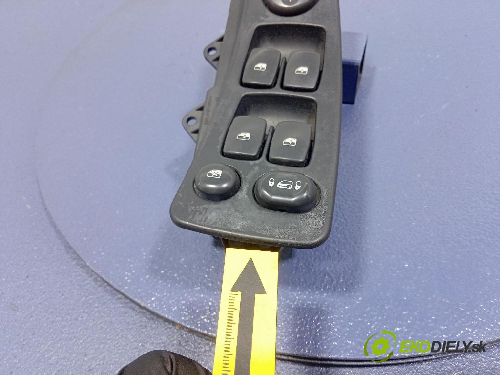 Chrysler Pacifica 2004 prepínač Okná: 04685980AE