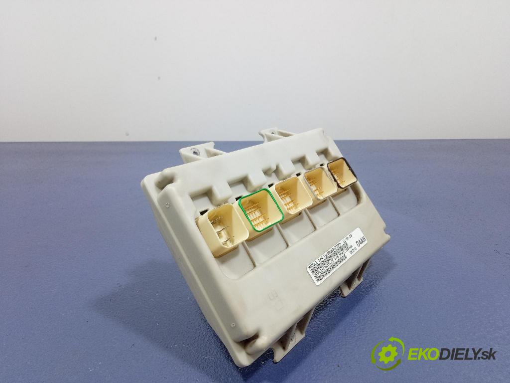 Chrysler Pacifica 2004 riadiaca jednotka Komfortu P04727604AH