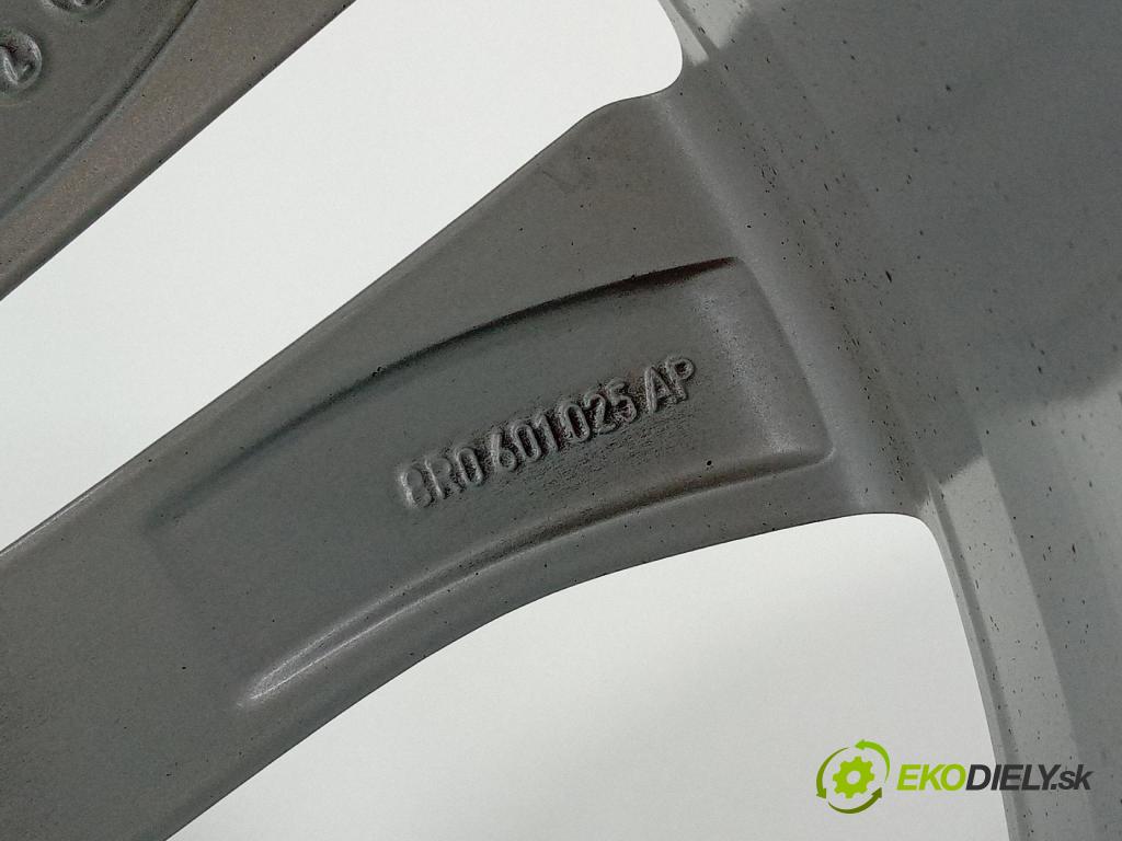 Audi Q5 2010 Ráfky Hlinikové: