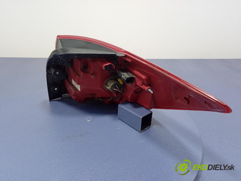 Kia Sportage 2014 světlo Zad: levá Mimo: 92401-3W5