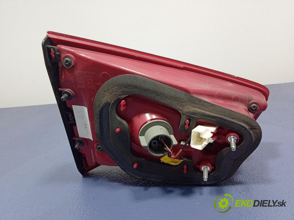 Kia Sportage 2014 světlo Zad: Práva: Uvnitř 92406-3W