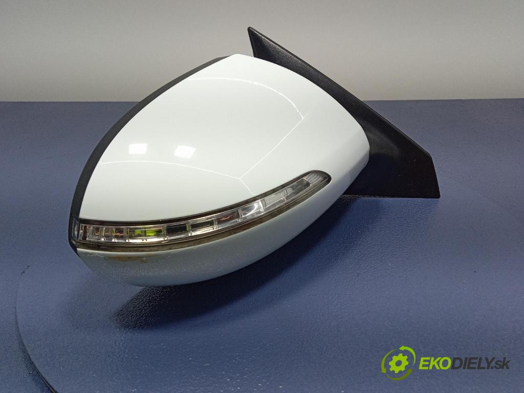 Kia Sportage 2014 zpětné zrcátko prave 876203U230