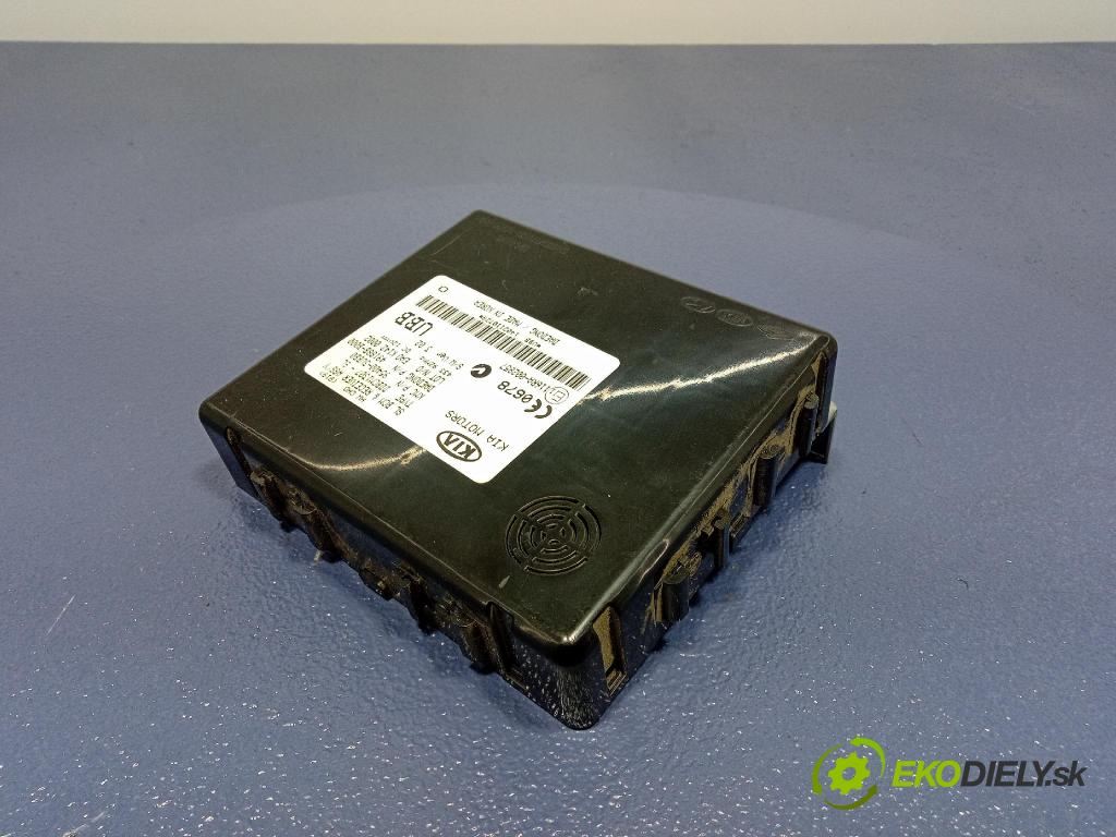 Kia Sportage 2014 řídící jednotka Komfortu 116RA-002857