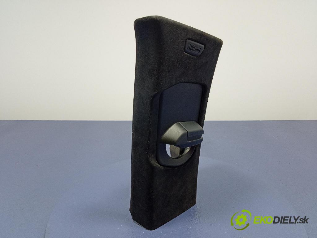 Bmw X7 0 kryt Plast: Interiéry: 5A0DA54