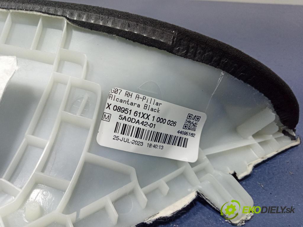 Bmw X7 0 kryt Plast: Interiéry: 5A0DA42