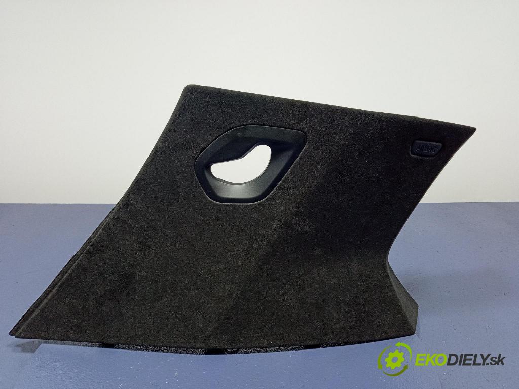 Bmw X7 0 kryt Plast: Interiéry: 5A0DA67