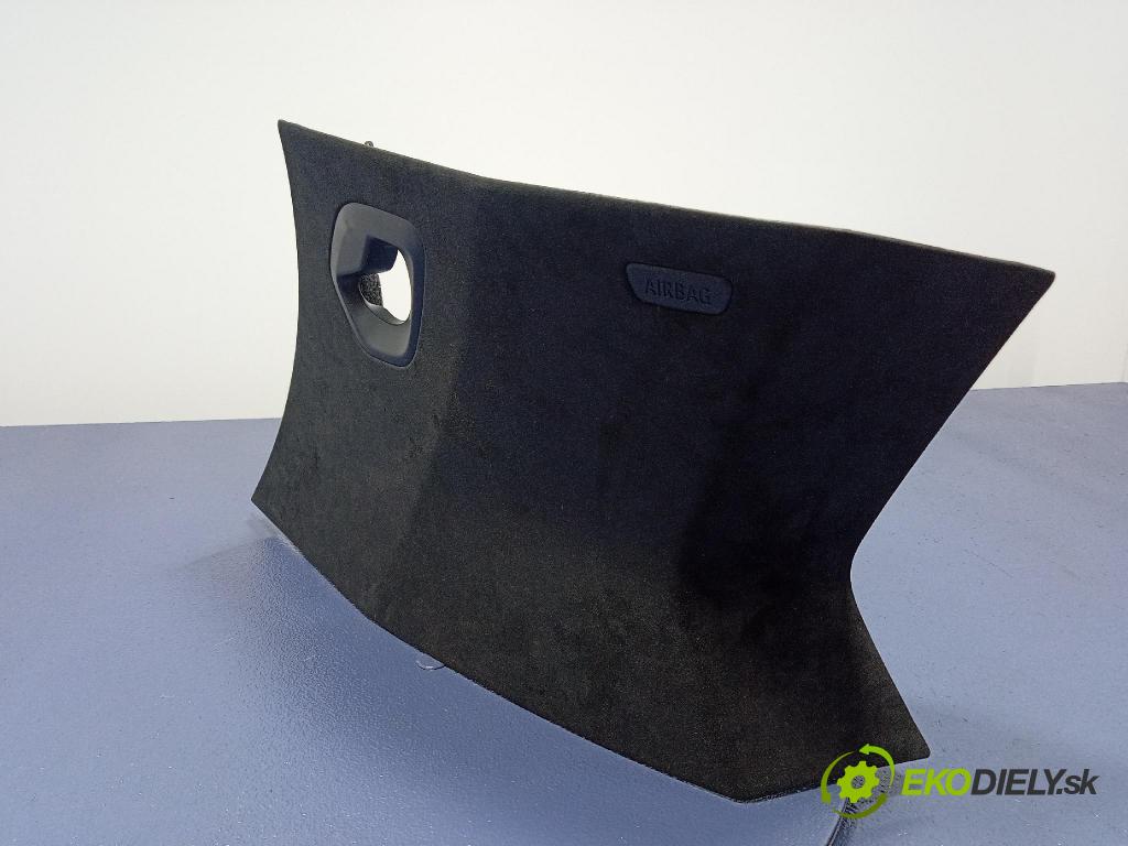 Bmw X7 0 kryt Plast: Interiéry: 5A0DA67