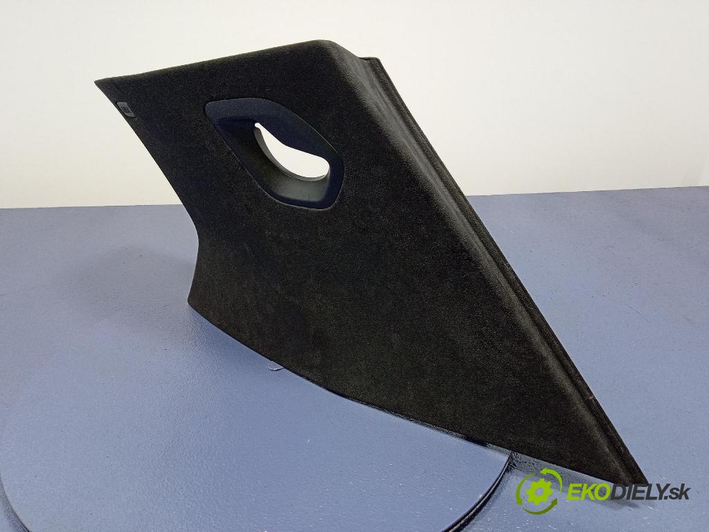 Bmw X7 0 kryt Plast: Interiéry: 5A0DA68