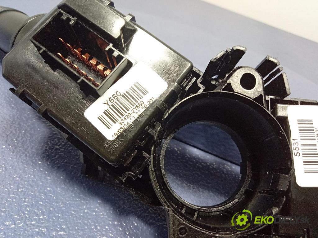 Kia Sportage 2014 Přepínač Komplex: 93420-2Y60