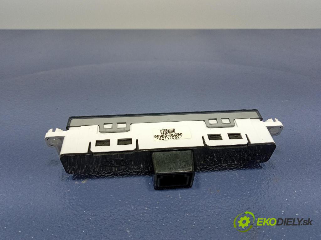 Kia Sportage 2014 Lampy Uvnitř 95960-3U000